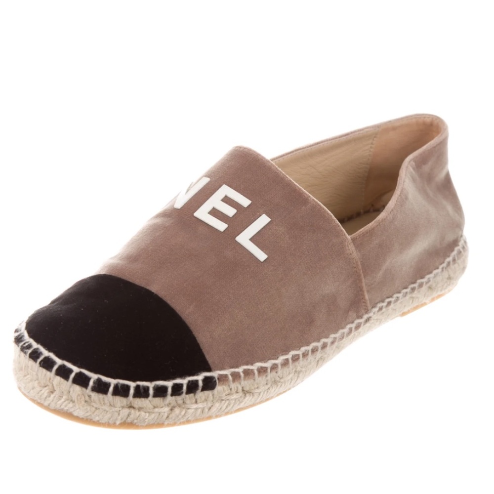 Chanel Espadrilles Size 37 - Picture 4 of 6